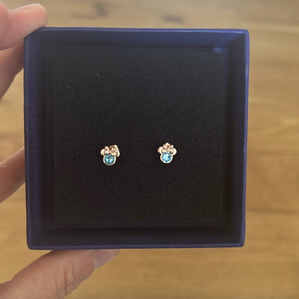 Minnie Mouse Disney aquamarine rose gold earrings